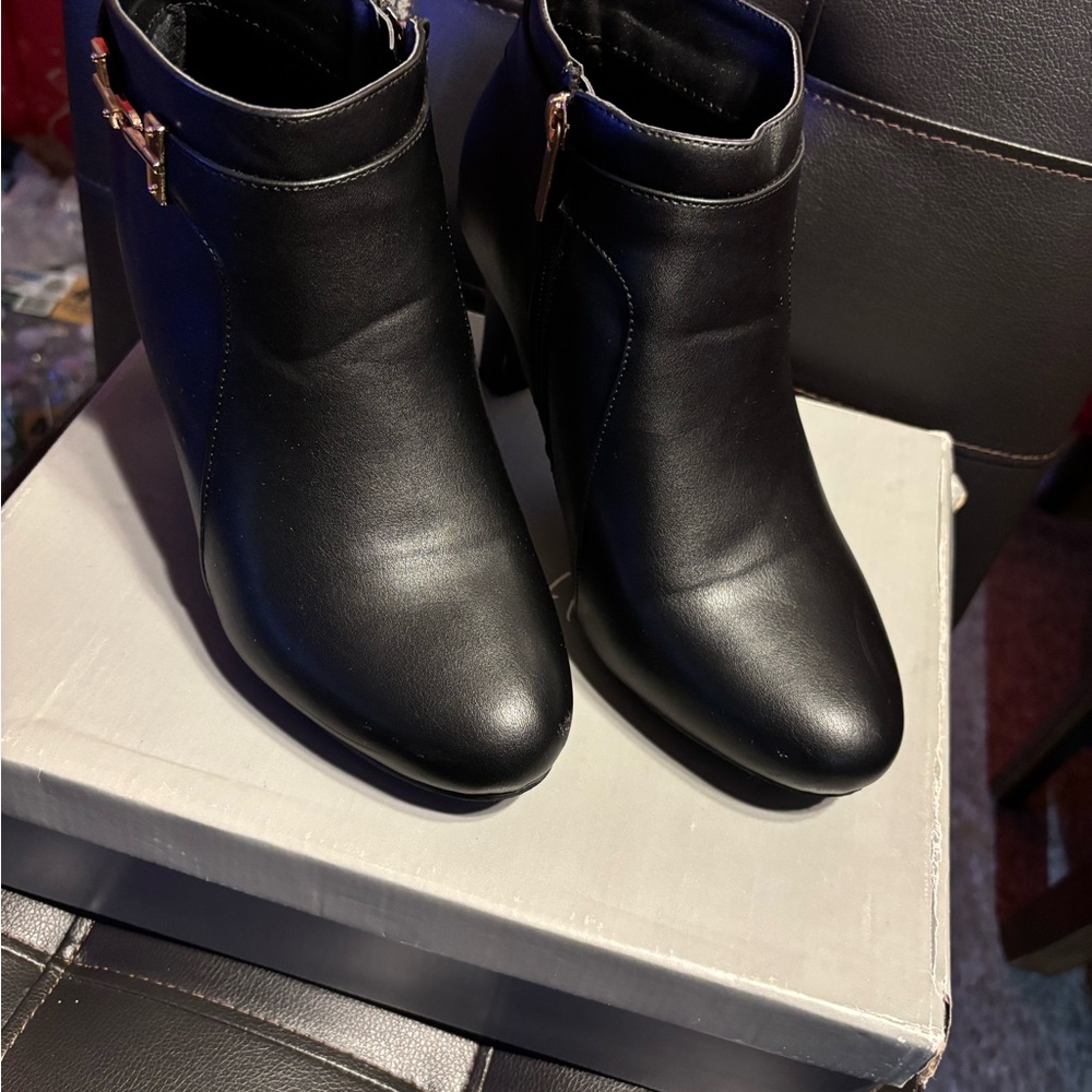 Ashley Stewart Black Ankle Booties with Gold Accent - Picture 4 of 10